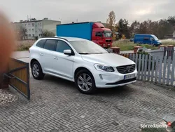 Biały Używany 2015 Volvo XC60 SUV | 69 999 zł (Dość drogi)