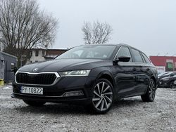 Czarny (metalik) Używany 2022 Skoda Octavia Kombi | 103 000 zł