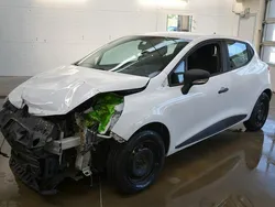 Biały Używany 2017 Renault Clio IV Hatchback | 14 500 zł