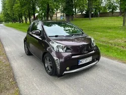 Fioletowy Używany 2009 Toyota iQ Hatchback | 22 900 zł