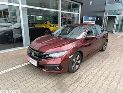 Carnelian red p. Używany 2019 Honda Civic Executive Sedan/Limuzyna | 95 900 zł (Uczciwa cena)