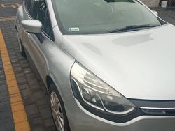 Srebrny Używany 2014 Renault Clio IV Hatchback | 18 000 zł (Dobra cena)