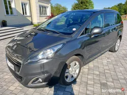 Szary Używany 2016 Peugeot 5008 Minivan | 37 400 zł