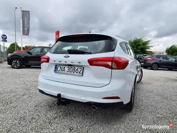 Biały Używany 2020 Ford Focus Kombi | 54 900 zł (Uczciwa cena)