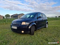 Granatowy Używany 2000 Audi A2 Hatchback | 8000 zł (Dość drogi)