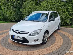 Biały Używany 2011 Hyundai i30 Hatchback | 18 900 zł (Uczciwa cena)