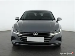 Szary Używany 2022 VW Arteon Kombi | 119 999 zł (Uczciwa cena)