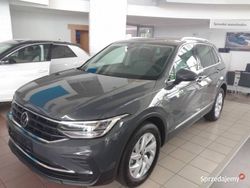 Szary Używany 2022 VW Tiguan SUV | 138 000 zł