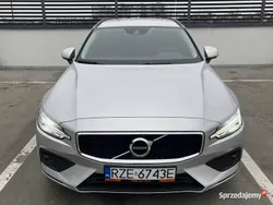 Srebrny Używany 2020 Volvo V60 Kombi | 91 500 zł (Dość drogi)