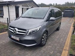 Szary Używany 2020 Mercedes V250 Minivan | 159 000 zł