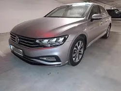 Srebrny Używany 2019 VW Passat Elegance Sedan/Limuzyna | 82 500 zł (Uczciwa cena)