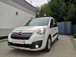 Biały Używany 2015 Citroën Berlingo Minivan | 32 900 zł (Uczciwa cena)