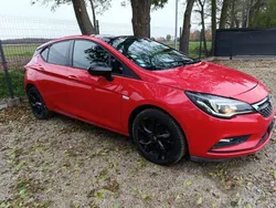 Czerwony Używany 2019 Opel Astra Edition Hatchback | 32 999 zł