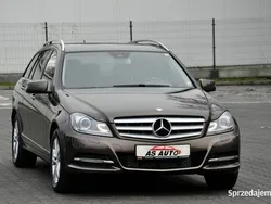 Brązowy Używany 2014 Mercedes C180 Elegance Kombi | 37 500 zł