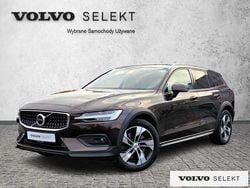 Brązowy Używany 2021 Volvo V60 CC Kombi | 159 900 zł (Drogi)