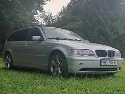 Srebrny Używany 2004 BMW 520 Kombi | 15 000 zł