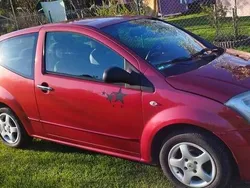 Czerwony Używany 2009 Citroën C2 Hatchback | 3000 zł (Super Cena)