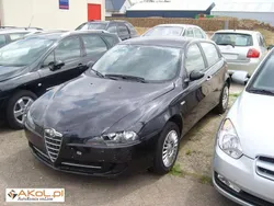 Czarny (metalik) Używany 2007 Alfa Romeo 147 Hatchback | 19 140 zł