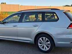 Srebrny Używany 2020 VW Golf VIII Comfortline Kombi | 49 000 zł