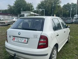 Biały Używany 2002 Skoda Fabia Hatchback | 3900 zł (Dość drogi)