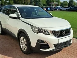 Biały Używany 2019 Peugeot 3008 SUV | 74 800 zł (Uczciwa cena)