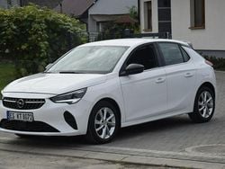 Biały (metalik) Używany 2023 Opel Corsa Hatchback | 49 900 zł (Uczciwa cena)