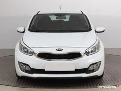 Biały Używany 2013 Kia ProCeed Hatchback | 28 999 zł