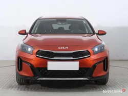 Pomarańczowy Używany 2022 Kia XCeed SUV | 83 999 zł (Uczciwa cena)