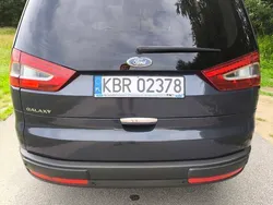 Szary Używany 2013 Ford Galaxy Titanium Minivan | 29 000 zł (Uczciwa cena)