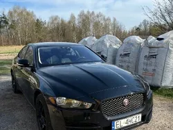 Czarny Używany 2018 Jaguar XE Sedan/Limuzyna | 69 999 zł