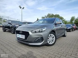 Srebrny Używany 2019 Hyundai i30 Classic Hatchback | 44 500 zł (Uczciwa cena)