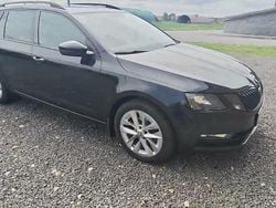 Czarny Używany 2020 Skoda Octavia Kombi | 58 000 zł (Uczciwa cena)