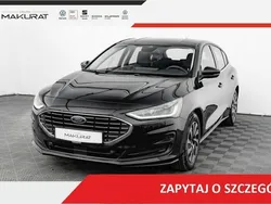 Czarny (metalik) Używany 2022 Ford Focus Titanium Hatchback | 75 850 zł (Drogi)