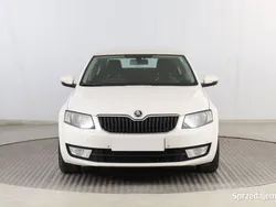 Biały Używany 2014 Skoda Octavia Hatchback | 31 999 zł (Dobra cena)