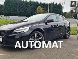 Czarny Używany 2016 Volvo V40 Momentum Kombi | 38 000 zł (Uczciwa cena)