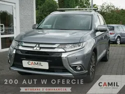 Szary Używany 2016 Mitsubishi Outlander SUV | 64 800 zł