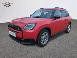 Chili red ii Używany 2024 Mini Countryman SUV | 192 900 zł