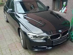 Czarny Używany 2012 BMW 320 Sport Line Sedan/Limuzyna | 44 900 zł (Dobra cena)