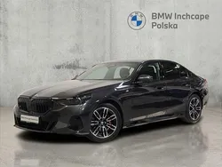 Szary sophisto z brylantowym połyskiem metalizowany Używany 2024 BMW 520 Comfort Edition Sedan/Limuzyna | 249 900 zł (Super Cena)