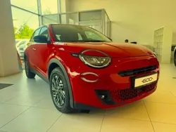 Czerwony (metalik) Nowe 2024 Fiat 600 Hatchback | 158 400 zł