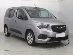 Srebrny Używany 2021 Opel Combo Minivan | 56 999 zł