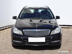 Czarny Używany 2011 Mercedes C180 Kombi | 39 999 zł (Uczciwa cena)