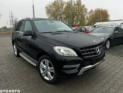 Czarny (metalik) Używany 2014 Mercedes ML350 SUV | 84 000 zł (Drogi)