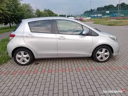 Srebrny Używany 2013 Toyota Yaris Hatchback | 20 500 zł (Uczciwa cena)