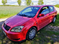 Czerwony Używany 2003 Toyota Corolla Hatchback | 3500 zł