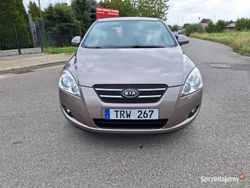 Grafitowy Używany 2009 Kia Ceed Hatchback | 16 900 zł