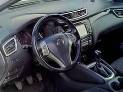 Biały Używany 2014 Nissan Qashqai SUV | 45 500 zł (Uczciwa cena)