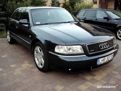 Granatowy Używany 2002 Audi A8 Sedan/Limuzyna | 14 900 zł