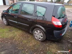 Czarny Używany 2006 Renault Grand Scénic II Minivan | 2750 zł