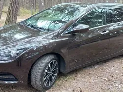 Brązowy Używany 2016 Hyundai i40 Kombi | 49 900 zł (Uczciwa cena)